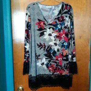 Women's Top